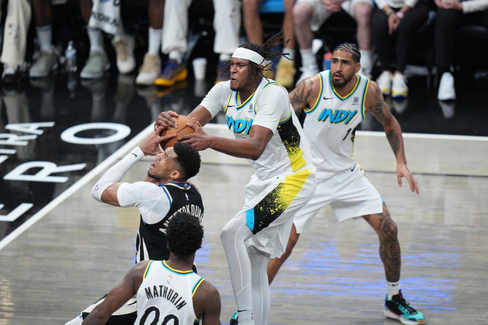 溢的中场球 溢的中场球