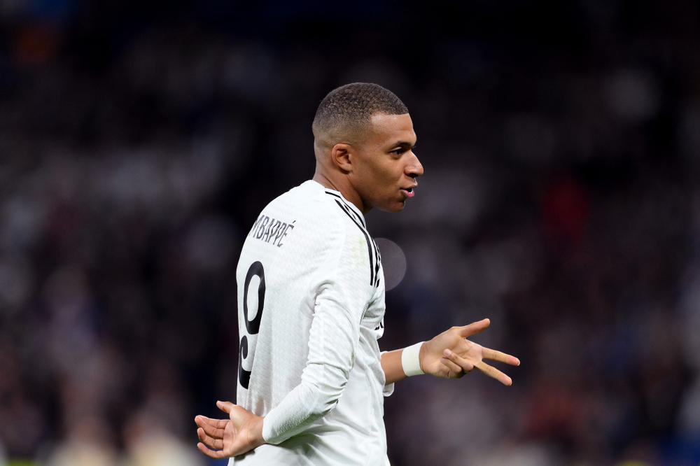 心緊密聯繫 心緊密聯繫